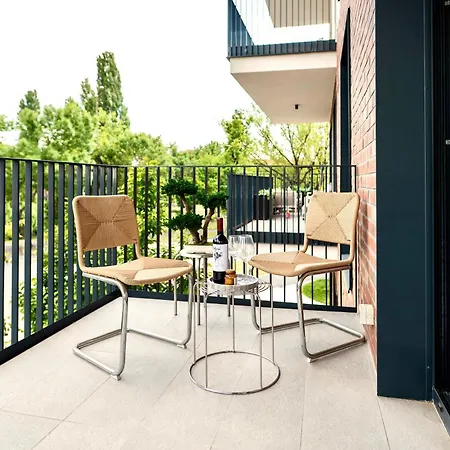 Apartment Paltim One *